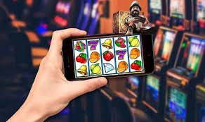 Antarmuka Three Card Poker live di ovo77 dengan dealer profesional